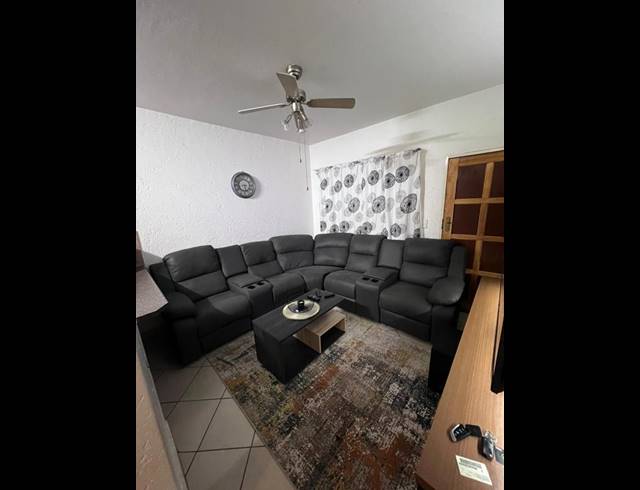 2 BEDROOM APARTMENT FOR SALE IN WATERVAL EAST